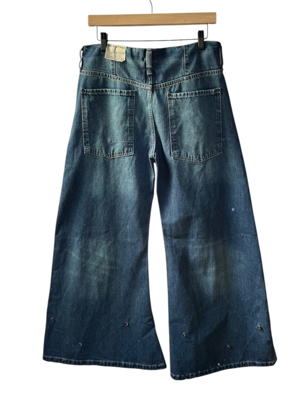 Free People We The Free Mia Flare Jeans Size 27 NWT Dark Wash Blue Denim - Picture 6 of 14